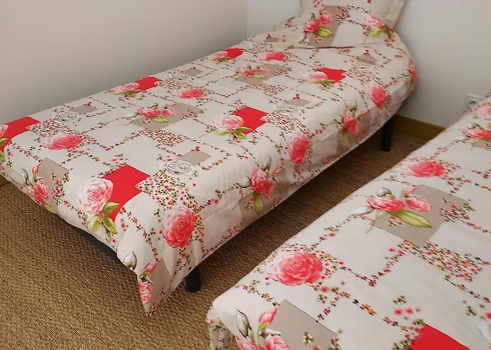 Atypique Proche Portbail Denneville